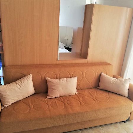 Kalamata Downtown Apartment Kültér fotó